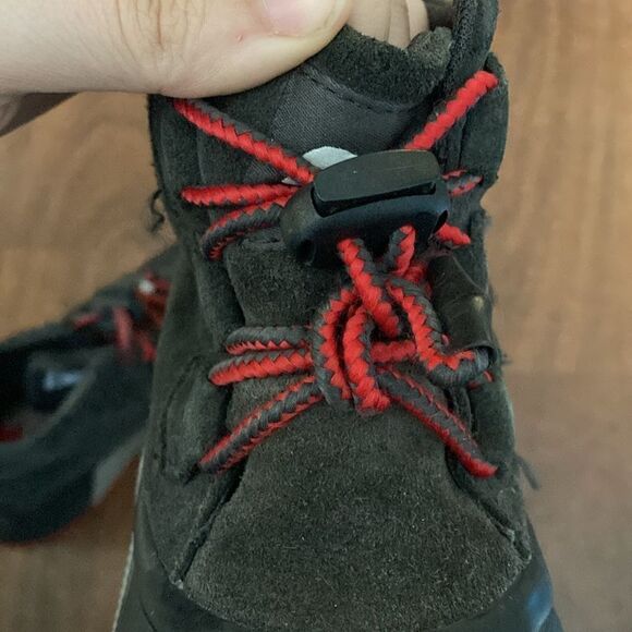 Sorel Waterproof Shoes Sz 2 - Picture 7 of 7